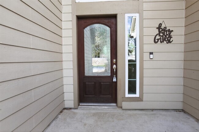 Photo - 126 Silver Penny Dr