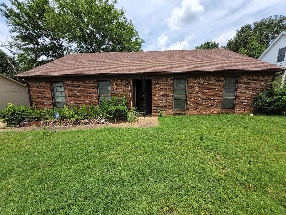 Photo - 6100 Gascony Dr