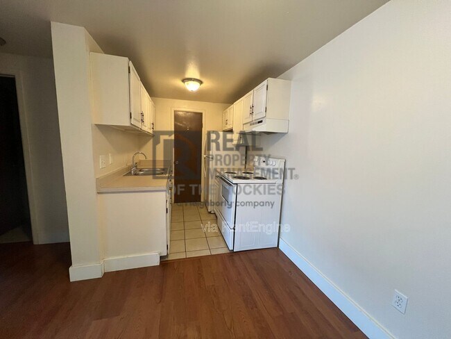 Photo - 1005 Robertson St Unit A2