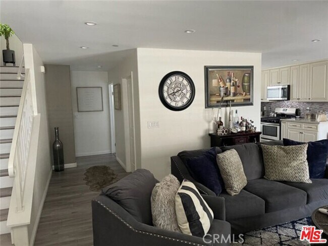 Photo - 9559 Firestone Blvd