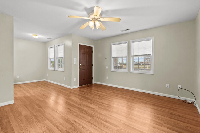 Photo - 883 N Cool Ave