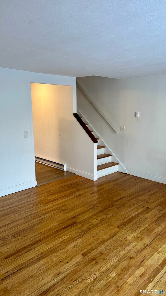 Photo - 293 Millville Ave