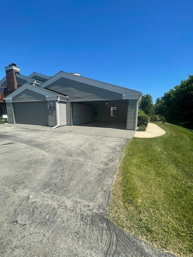 Photo - N17W26887 E Fieldhack Dr