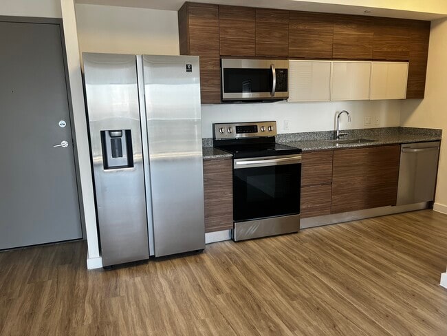 Building Photo - 538 N Miami Ave Unit A1 Rental