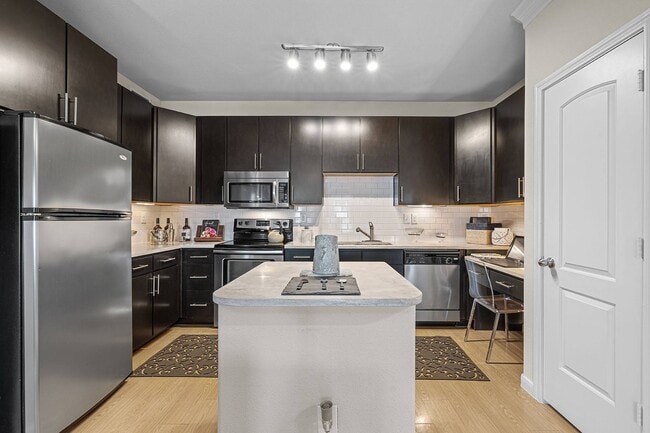 Photo - Marquis at the Reserve