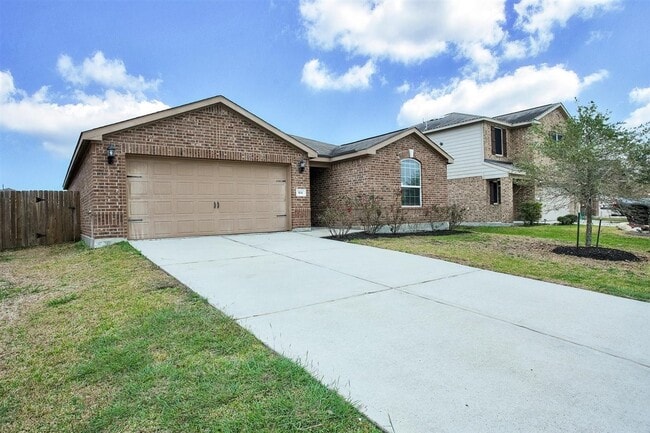 Photo - 104 Indigo Brush Dr