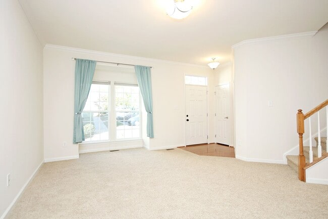 Photo - Pet-Friendly Townhome Near UVA Medical Center