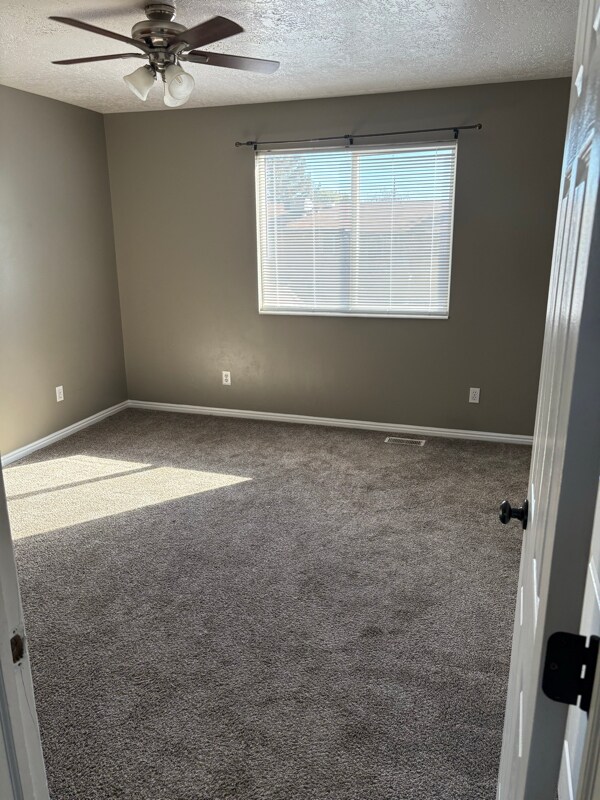 Photo - 2493 1850 N St