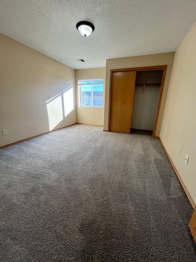 Photo - Ralph Rogers Apartments