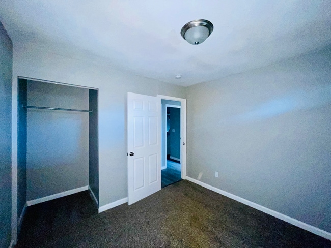 Photo - 24 Leonard Dr