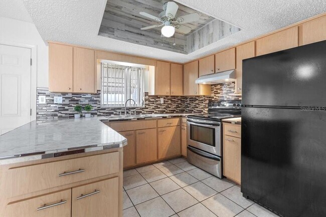 Photo - 5320 Buttonwood Dr Unit 5320