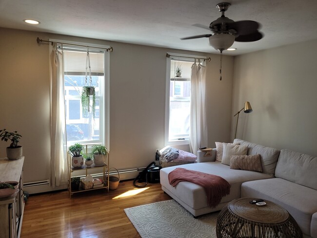 Photo - 56 Telegraph St Unit 1