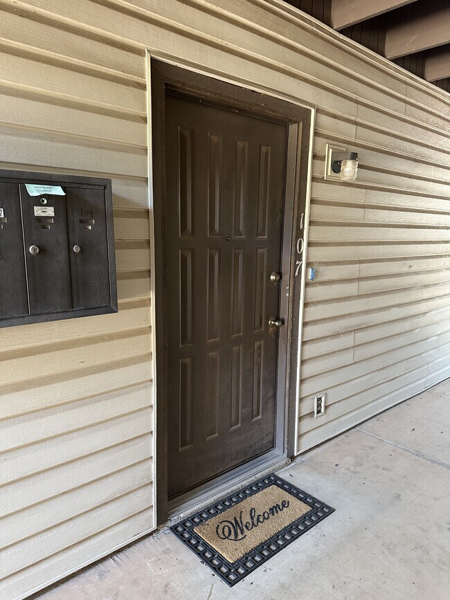 Photo - 412 N Oakwood Rd