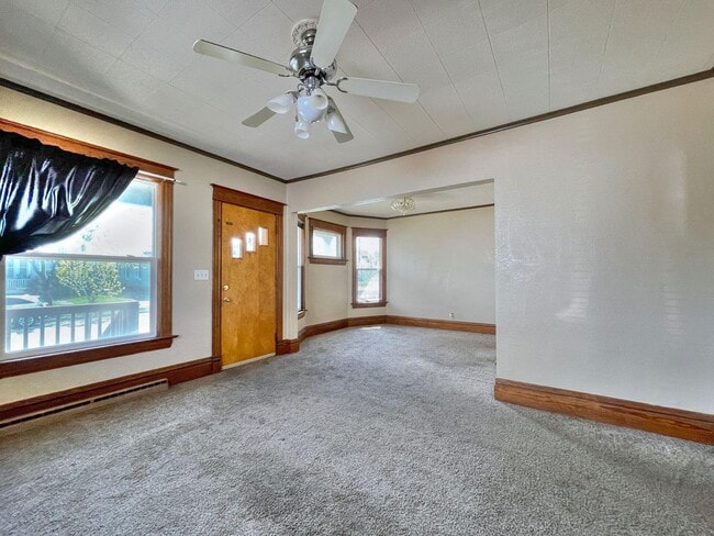 Photo - 1116 Yout St