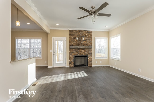 Photo - 1061 Brightwood Ct