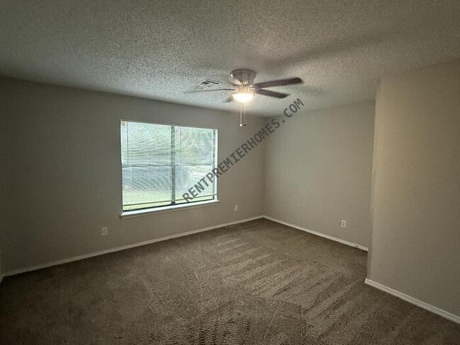 Photo - 1110 W Birmingham Pl