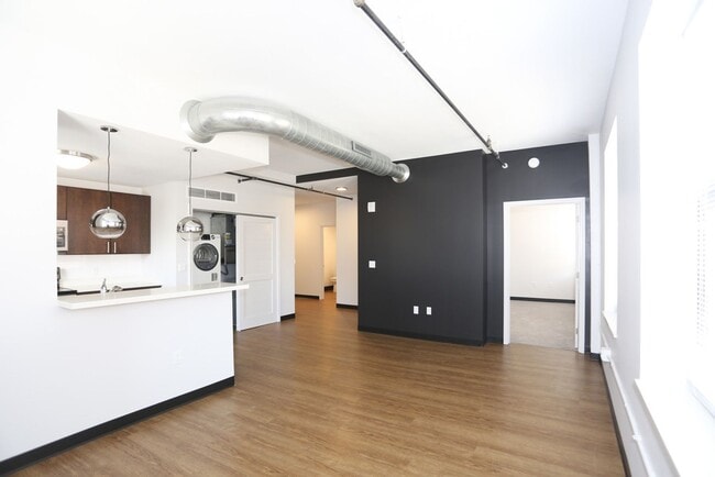 Fairfax Loft Apartments