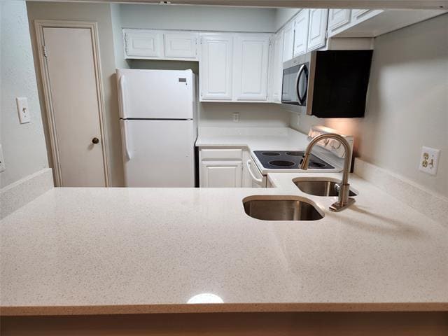 Building Photo - 8545 Midpark Rd Unit 12 Rental
