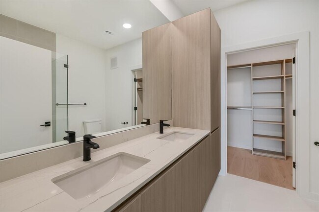 Photo - 2209 S 1st St Condo Unit 307