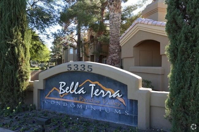 Primary Photo - Bella Terra Condominiums