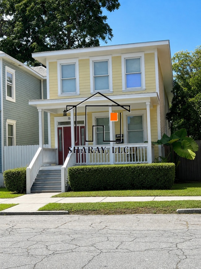 Building Photo - 1507 Barnard St Unit B