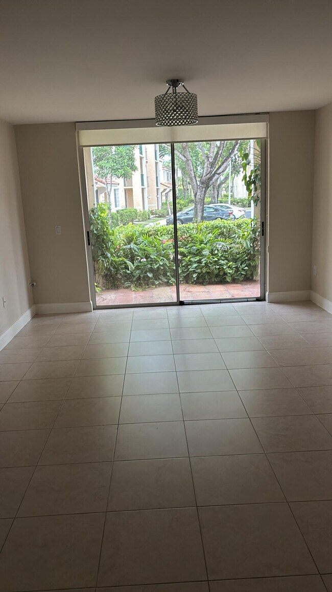 Building Photo - 1733 Village 110 Blvd Unit 110 Rental