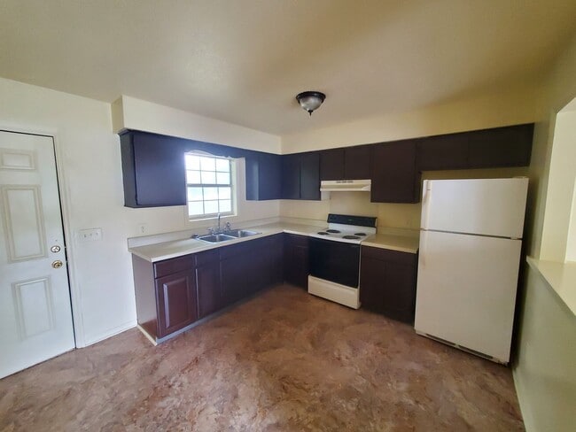 Photo - 3409 Calumet Pl Unit B