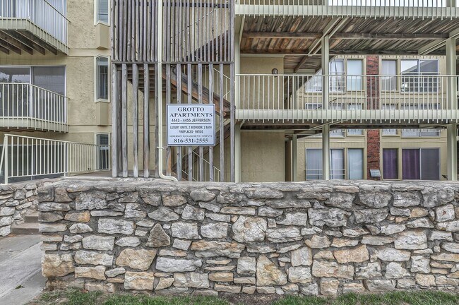 Photo - December FREE On This 2 Bedroom 2 Bath Apartment Just Minutes From The Plaza Unit 4455-01