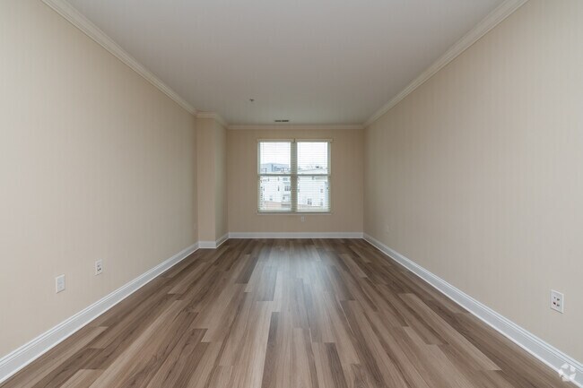 1BR, 1BA - 848SF - Living Room
