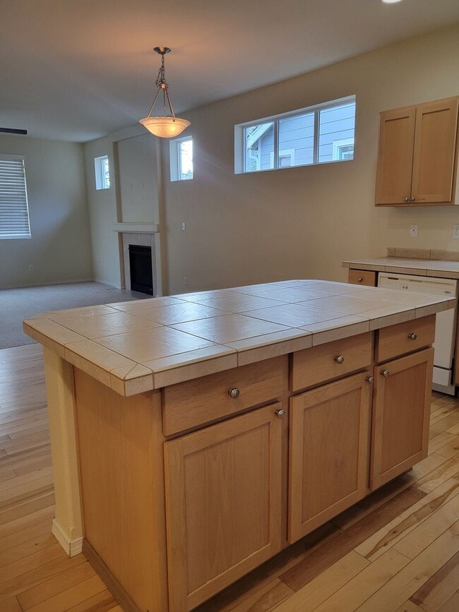 Photo - Beautiful 3 bedroom Rambler in perfect location