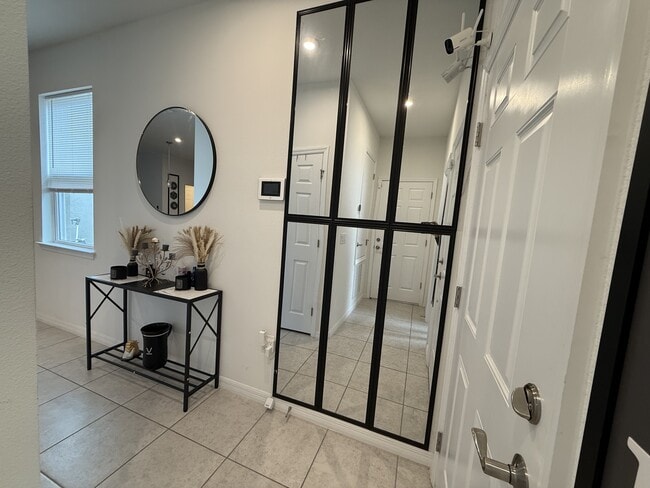 Photo - 3182 Amaranth St