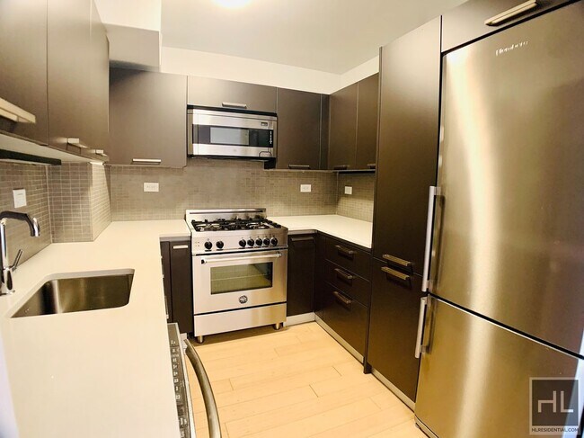 Photo - East 39th Street Unit 15B