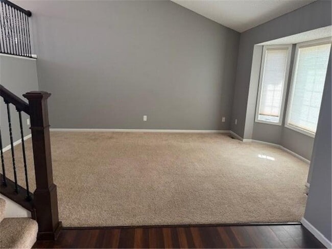 Photo - 516 Frankfort Way