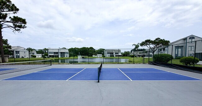 Photo - *** $500 OFF MOVE IN SPECIAL *** "Charming 3-Bed Condo with Scenic Views & Granite Finishes in Me... Unit 1