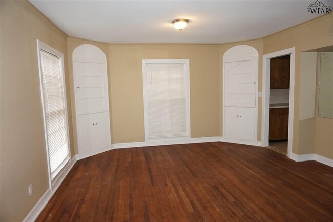 Photo - 2013 W Wenonah Blvd