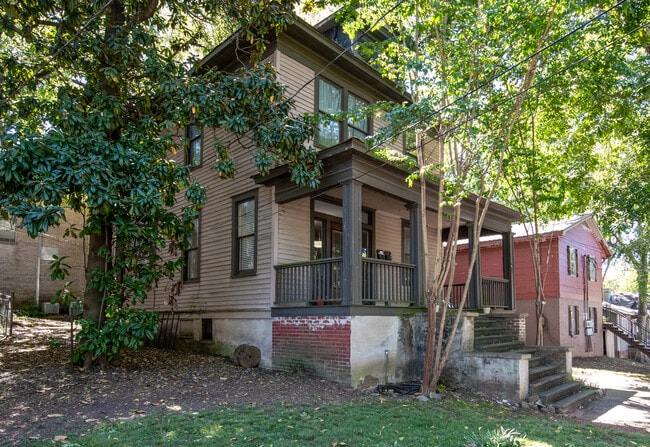 Photo - 1431 15th Ave S