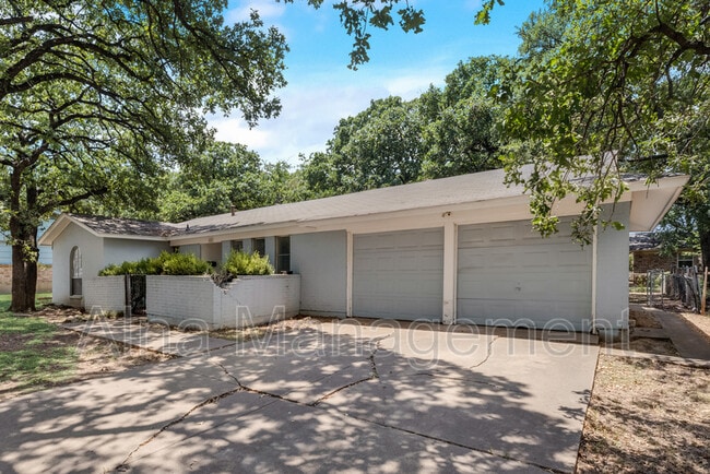 Photo - 6500 Melinda Dr