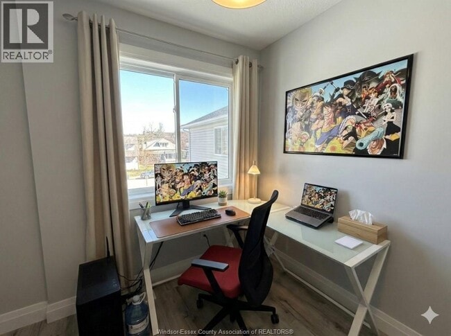 Photo - 521 Campbell Ave