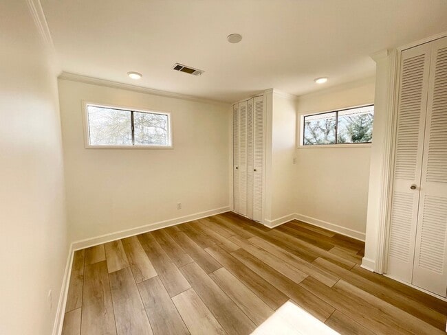 Photo - 1602 E 27th Ave