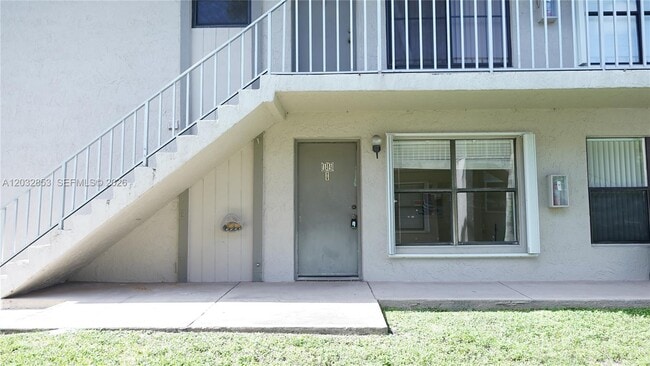 Photo - 15326 SW 72nd St Unit 11-14