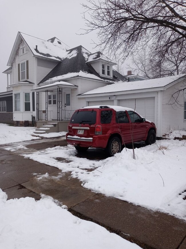 Photo - 1-603 1/2 N Superior Ave Unidad 603 1/2