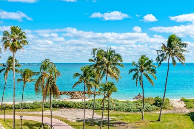 Photo - 19242 Fisher Island Dr Unit 19242