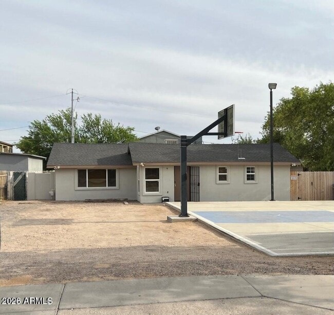 Building Photo - 1613 W Mountain View Rd