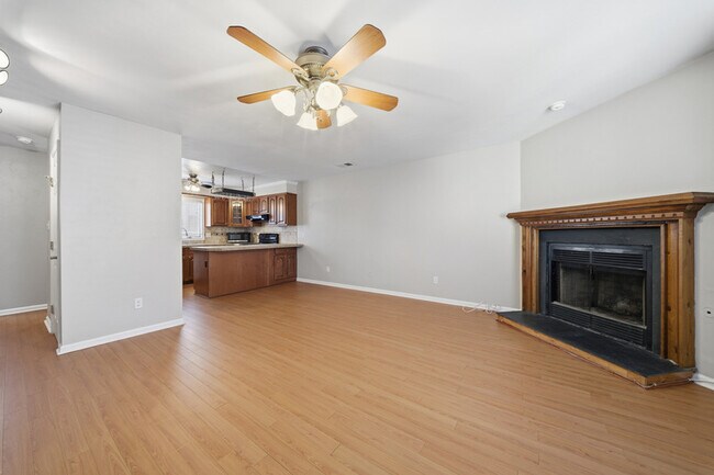 Photo - 824 W Ocean View Ave