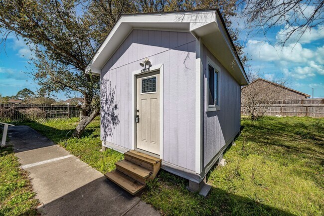 Photo - 3525 Bridgette Ln