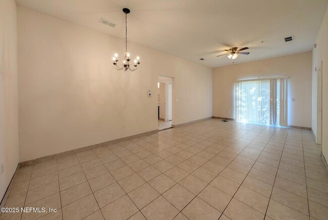 Photo - 9595 Amarante Cir Unit 8