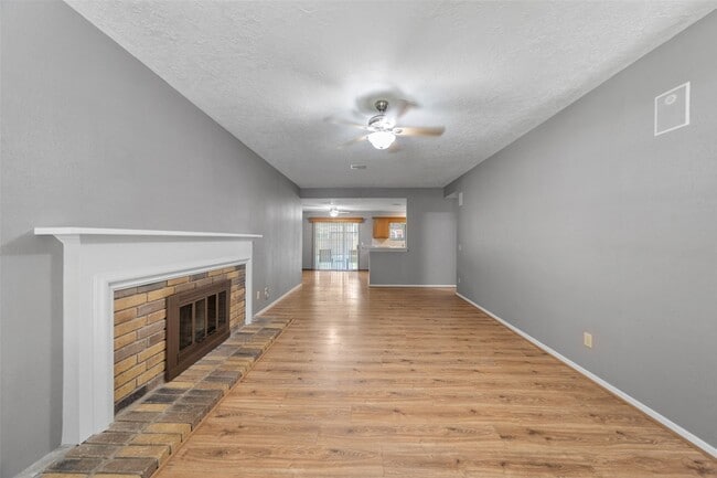 Photo - 7 Rockridge Ct