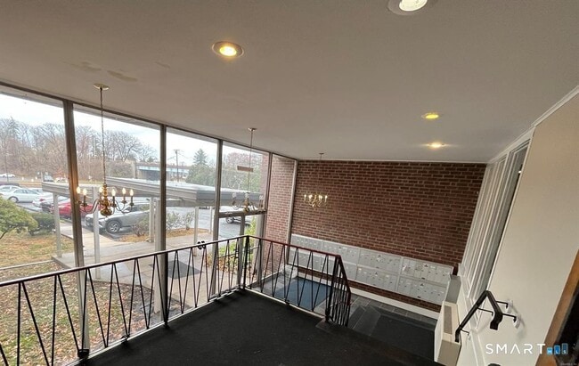 Photo - 53 Wolcott Hill Rd Unit B17