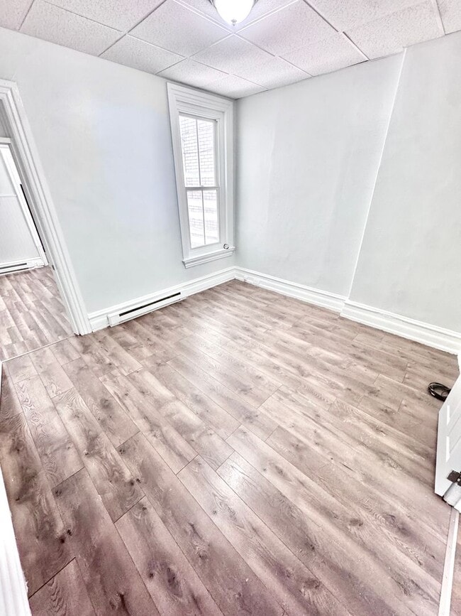 Photo - 918 W Turner St Unit 1st Floor