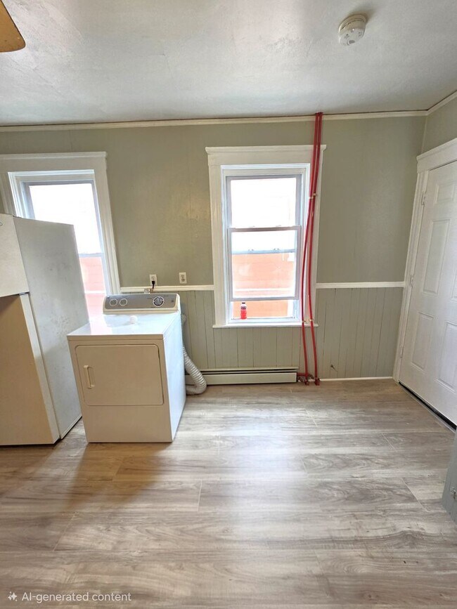 Photo - 23 Paradis Ave Unit 2